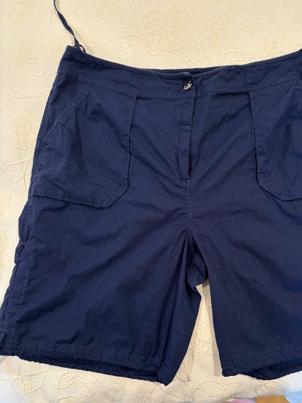 Bay Studio Plus Navy Blue Lightweight Adjustable Ruched Side Shorts - Size 20